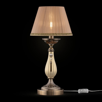 Настольная лампа декоративная Maytoni Demitas RC024-TL-01-R фото Настольная лампа декоративная Maytoni Demitas RC024-TL-01-R. Фото №2