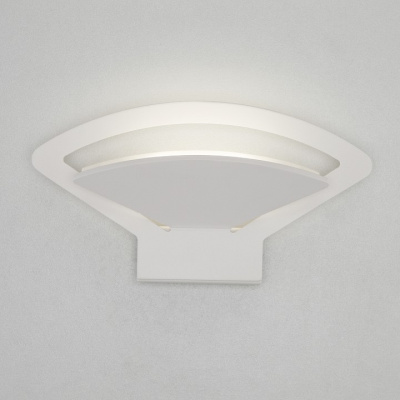 Бра Elektrostandard Pavo a043973 фото Бра Elektrostandard Pavo a043973. Фото №2